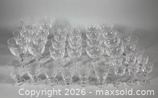 MaxSold Auction: (39) STUART England Crystal Glasses - Toronto (Ontario, Canada) SELLER MANAGED Reseller Online Auction - Chesswood Drive