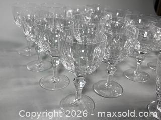 MaxSold Auction: (39) STUART England Crystal Glasses - Toronto (Ontario, Canada) SELLER MANAGED Reseller Online Auction - Chesswood Drive