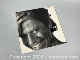 MaxSold Auction: (4) Classic Rock/Pop Vinyl Records - Toronto (Ontario, Canada) SELLER MANAGED Reseller Online Auction - Chesswood Drive