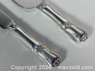 MaxSold Auction: BIRKS STERLING SILVER Cake Cutter and Cake Cutter - Marked - Toronto (Ontario, Canada) SELLER MANAGED Reseller Online Auction - Chesswood Drive