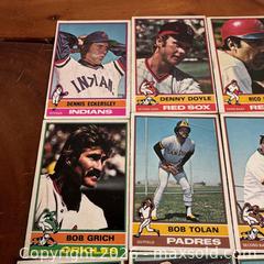 MaxSold Auction: 1976 Topps Baseball Cards | 24 Cards | Lot #3 - Toronto (Ontario, Canada) SELLER MANAGED Reseller Online Auction -  Crouse Road (STORAGE)