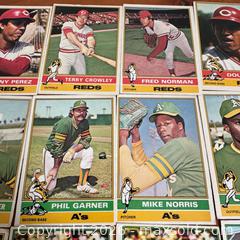MaxSold Auction: 1976 Topps Baseball Cards | 24 Cards | Lot #7 - Toronto (Ontario, Canada) SELLER MANAGED Reseller Online Auction -  Crouse Road (STORAGE)
