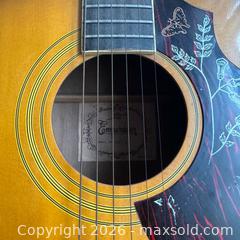 MaxSold Auction: Vintage 1981 Emperador Hummingbird Acoustic Guitar - Toronto (Ontario, Canada) SELLER MANAGED Reseller Online Auction -  Crouse Road (STORAGE)