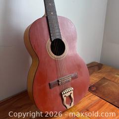 MaxSold Auction: Vintage Suzuki Acoustic Guitar  - Toronto (Ontario, Canada) SELLER MANAGED Reseller Online Auction -  Crouse Road (STORAGE)