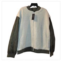 MaxSold Auction: 2 Original Use Men’s Sherpa Bomber Jackets XXL – NWT - Tillsonburg (Ontario, Canada) SELLER MANAGED Reseller Online Auction -  Wilson Avenue