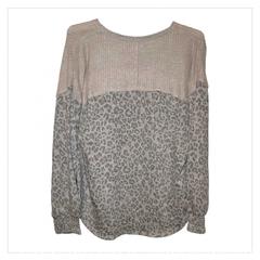 MaxSold Auction: 7 Knox Rose Women’s Tops – Brand New Waffle Knit Leopard Size Large  - Tillsonburg (Ontario, Canada) SELLER MANAGED Reseller Online Auction -  Wilson Avenue