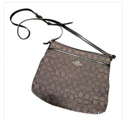 MaxSold Auction: Coach Signature Canvas Crossbody Bag – Black/Grey Monogram - Tillsonburg (Ontario, Canada) SELLER MANAGED Reseller Online Auction -  Wilson Avenue