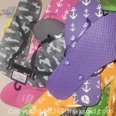 MaxSold Auction: Lot of 32 Pairs New Flip Flops – Sizes S–XL Assorted Colors - Tillsonburg (Ontario, Canada) SELLER MANAGED Reseller Online Auction -  Wilson Avenue