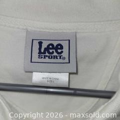 MaxSold Auction: Men’s Large Polo & Button-Up Shirt Bundle (7) – Chaps, Tommy Hilfiger, Nike, PGA Tour, Lee - Tillsonburg (Ontario, Canada) SELLER MANAGED Reseller Online Auction -  Wilson Avenue