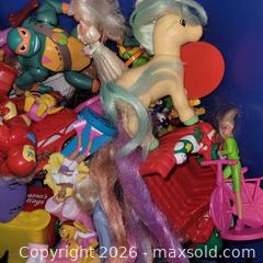 MaxSold Auction: Vintage Toy Figure Lot – My Little Pony, Barbie, TMNT, Marvel & More – Large Tote - Tillsonburg (Ontario, Canada) SELLER MANAGED Reseller Online Auction -  Wilson Avenue