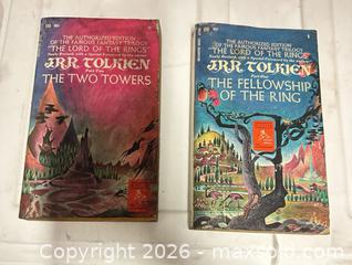 MaxSold Auction: Lot of 1968 Paperback THE FELLOWSHIP OF THE RING AND 1969 THE TWO TOWERS by, J.R.R. TOLKEN - Los Angeles (California, USA) SELLER MANAGED Estate Sale Online Auction -  Troost Avenue (STORAGE)