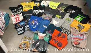 MaxSold Auction: Lot of 26 Assorted Men's Tees - Los Angeles (California, USA) SELLER MANAGED Estate Sale Online Auction -  Troost Avenue (STORAGE)