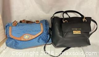 MaxSold Auction: Lot of 2 Tommy Hilfiger Purses - Los Angeles (California, USA) SELLER MANAGED Estate Sale Online Auction -  Troost Avenue (STORAGE)