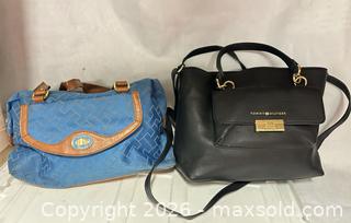MaxSold Auction: Lot of 2 Tommy Hilfiger Purses - Los Angeles (California, USA) SELLER MANAGED Estate Sale Online Auction -  Troost Avenue (STORAGE)