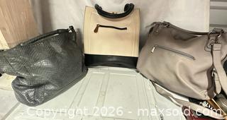 MaxSold Auction: LOT OF 3 LEATHER PURSES - Los Angeles (California, USA) SELLER MANAGED Estate Sale Online Auction -  Troost Avenue (STORAGE)