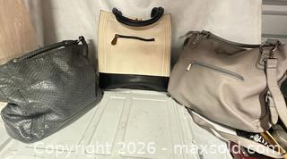 MaxSold Auction: LOT OF 3 LEATHER PURSES - Los Angeles (California, USA) SELLER MANAGED Estate Sale Online Auction -  Troost Avenue (STORAGE)