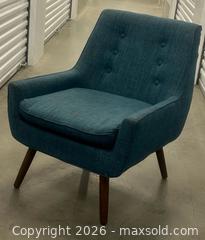 MaxSold Auction: Mid-Century Tweed Chair - Los Angeles (California, USA) SELLER MANAGED Estate Sale Online Auction -  Troost Avenue (STORAGE)