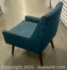 MaxSold Auction: Mid-Century Tweed Chair - Los Angeles (California, USA) SELLER MANAGED Estate Sale Online Auction -  Troost Avenue (STORAGE)