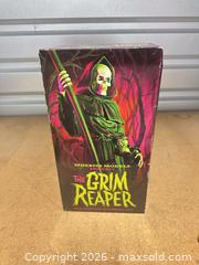 MaxSold Auction: Moebius Models Plastic Model Kit - Los Angeles (California, USA) SELLER MANAGED Estate Sale Online Auction -  Troost Avenue (STORAGE)