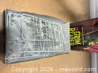 MaxSold Auction: Moebius Models Plastic Model Kit - Los Angeles (California, USA) SELLER MANAGED Estate Sale Online Auction -  Troost Avenue (STORAGE)