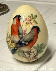 MaxSold Auction: Small Porcelain Decorative Egg (Unmarked) - Los Angeles (California, USA) SELLER MANAGED Estate Sale Online Auction -  Troost Avenue (STORAGE)