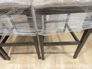 MaxSold Auction: Bar Chairs  - Hamilton (Ontario, Canada) SELLER MANAGED Estate Sale Online Auction -  Chegwin Street