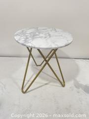 MaxSold Auction: Modern Accent table.  - Hamilton (Ontario, Canada) SELLER MANAGED Estate Sale Online Auction -  Chegwin Street