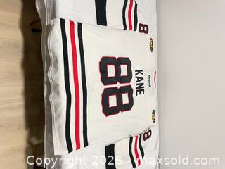 MaxSold Auction: Patrick Kane Blackhawks Hockey Jersey - Hamilton (Ontario, Canada) SELLER MANAGED Estate Sale Online Auction -  Chegwin Street