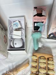 MaxSold Auction: Personal Care Bundle: Foot Spa, Heating Pad, Cleansing Brush, Rollers - Sunnyvale (California, USA) SELLER MANAGED Reseller Online Auction - Reseda Drive