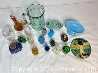MaxSold Auction: Vintage Glass Miniature Bottles & Assorted Glassware Lot - Sunnyvale (California, USA) SELLER MANAGED Reseller Online Auction - Reseda Drive