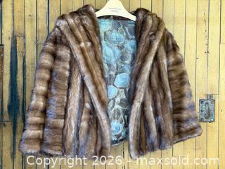MaxSold Auction: Vintage Autumn-Tone Mink Fur Jacket - Hamilton (Ontario, Canada) SELLER MANAGED Estate Sale Online Auction - Gertrude Street