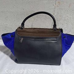MaxSold Auction: Celine Medium Trapeze Bag - Markham (Ontario, Canada) SELLER MANAGED Downsizing Online Auction - Major Mackenzie Drive East