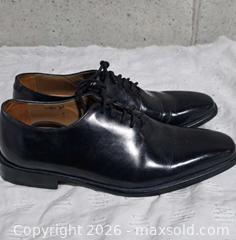 MaxSold Auction: John Lobb Mens Polished Leather Oxfords | FITS USA 7.5 Standard  - Markham (Ontario, Canada) SELLER MANAGED Downsizing Online Auction - Major Mackenzie Drive East