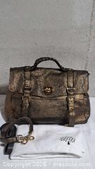 MaxSold Auction: Mulberry Fox Lock Metallic Alexa Large Handbag - Markham (Ontario, Canada) SELLER MANAGED Downsizing Online Auction - Major Mackenzie Drive East