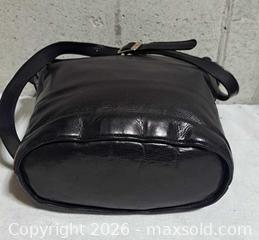 MaxSold Auction: Valentino Vintage Twist Medium Shoulder Bag - Markham (Ontario, Canada) SELLER MANAGED Downsizing Online Auction - Major Mackenzie Drive East