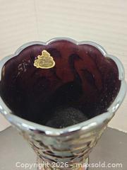 MaxSold Auction: Carnival Glass Vases - Surrey (British Columbia, Canada) PARTNER MANAGED Downsizing Online Auction - 16 Avenue