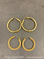 MaxSold Auction: Earrings 10K Gold and More - Surrey (British Columbia, Canada) PARTNER MANAGED Downsizing Online Auction - 16 Avenue