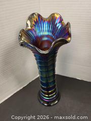 MaxSold Auction: Vintage Amethyst Carnival Vases - Surrey (British Columbia, Canada) PARTNER MANAGED Downsizing Online Auction - 16 Avenue