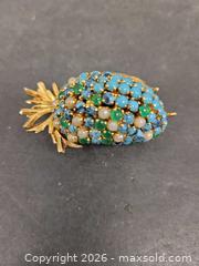 MaxSold Auction: Vintage Pineapple Brooch - Surrey (British Columbia, Canada) PARTNER MANAGED Downsizing Online Auction - 16 Avenue