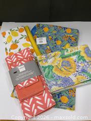 MaxSold Auction: Kitchen Linens - Toronto (Ontario, Canada) SELLER MANAGED Charity/Fundraising Online Auction - High Park Gardens