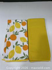 MaxSold Auction: Kitchen Linens - Toronto (Ontario, Canada) SELLER MANAGED Charity/Fundraising Online Auction - High Park Gardens