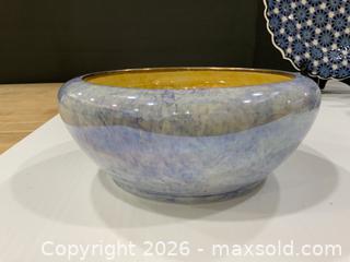 MaxSold Auction: Vintage & Assorted Dishes & Teapot - Feeling Blue - Toronto (Ontario, Canada) SELLER MANAGED Charity/Fundraising Online Auction - High Park Gardens