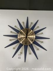 MaxSold Auction: Wall Clock - Toronto (Ontario, Canada) SELLER MANAGED Charity/Fundraising Online Auction - High Park Gardens