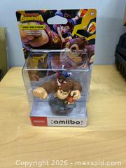 MaxSold Auction: collectable Donkey Kong & Pauline amiibo figure - Brampton (Ontario, Canada) PARTNER MANAGED Commercial Liquidation Online Auction - Rosedale Avenue West