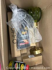 MaxSold Auction: misc box  - Brampton (Ontario, Canada) PARTNER MANAGED Commercial Liquidation Online Auction - Rosedale Avenue West