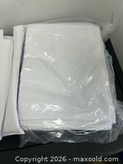 MaxSold Auction: x20 white standard pillow cases  - Brampton (Ontario, Canada) PARTNER MANAGED Commercial Liquidation Online Auction - Rosedale Avenue West