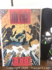 MaxSold Auction: 1991 D.C Batman DarkKnight Comic Book  - Stonecrest (Georgia, USA) SELLER MANAGED Reseller Online Auction - Snapfinger Road
