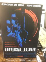 MaxSold Auction: 1992 D.C Batman DarkKnight Comic Book  - Stonecrest (Georgia, USA) SELLER MANAGED Reseller Online Auction - Snapfinger Road