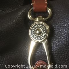 MaxSold Auction: Dooney & Bourk lady’s leather bag - Stonecrest (Georgia, USA) SELLER MANAGED Reseller Online Auction - Snapfinger Road