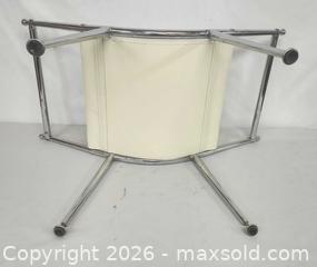 MaxSold Auction: MCM Space Age Centerpiece Table with glass top - Toronto (Ontario, Canada) PARTNER MANAGED Reseller Online Auction - Queen Street West